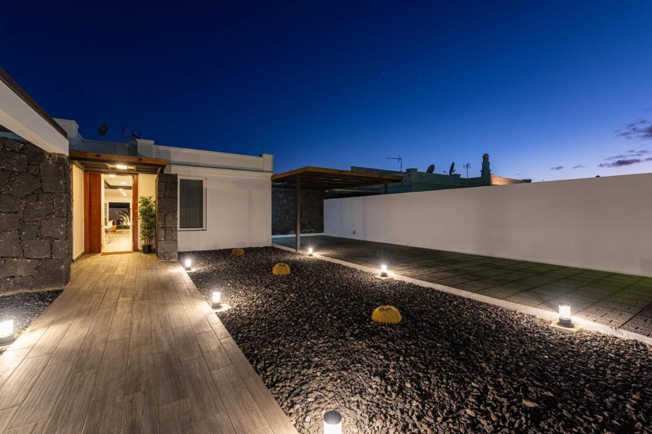 Villa Natalia By Villa Plus Playa Blanca  Buitenkant foto